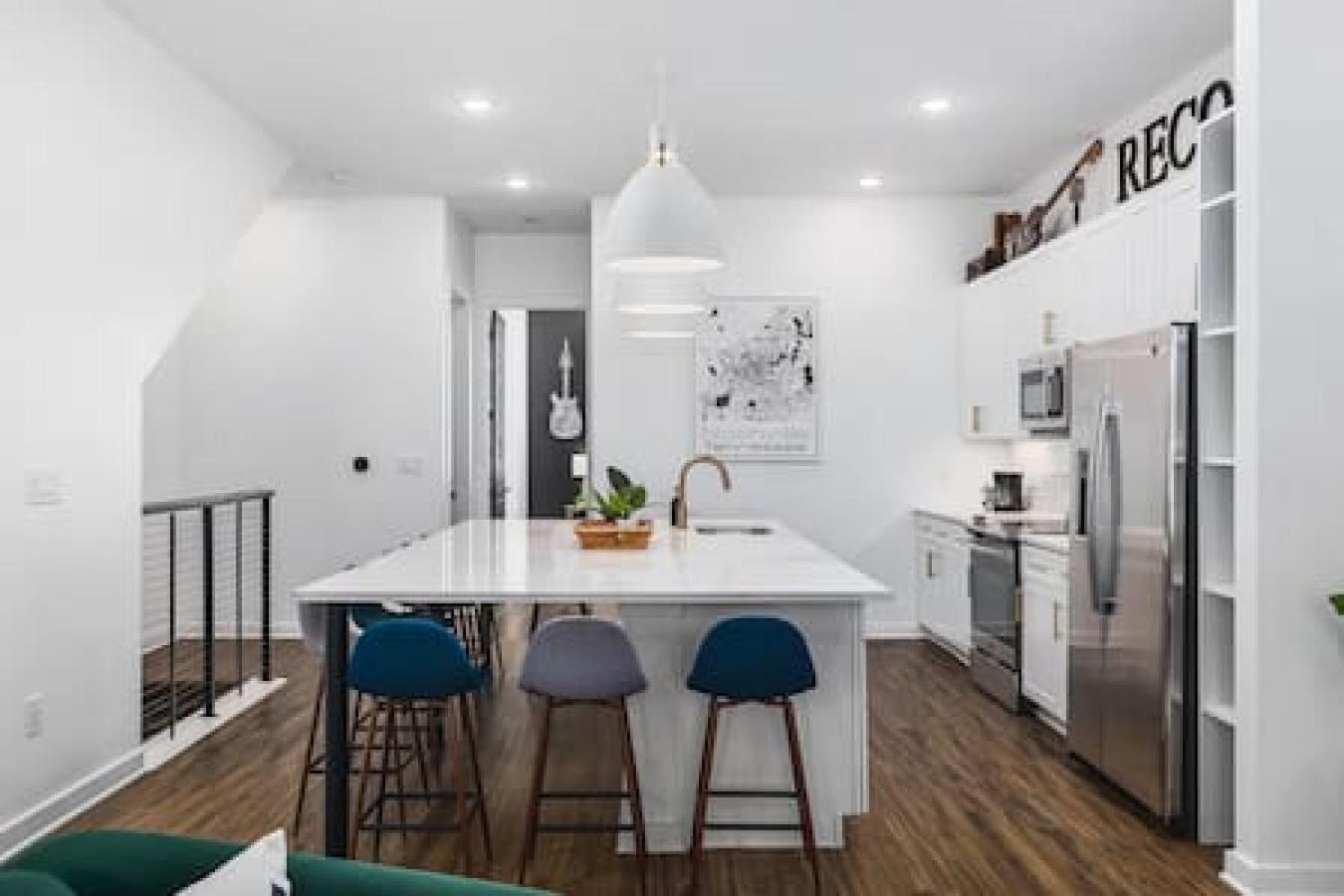 Spacious Home With Large Patio Rooftop Deck And Garage Нэшвилл Экстерьер фото