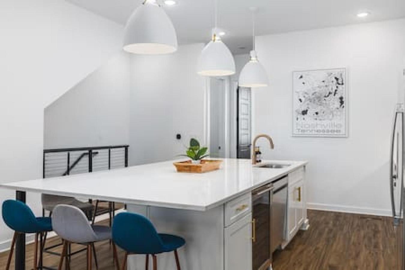 Spacious Home With Large Patio Rooftop Deck And Garage Нэшвилл Экстерьер фото