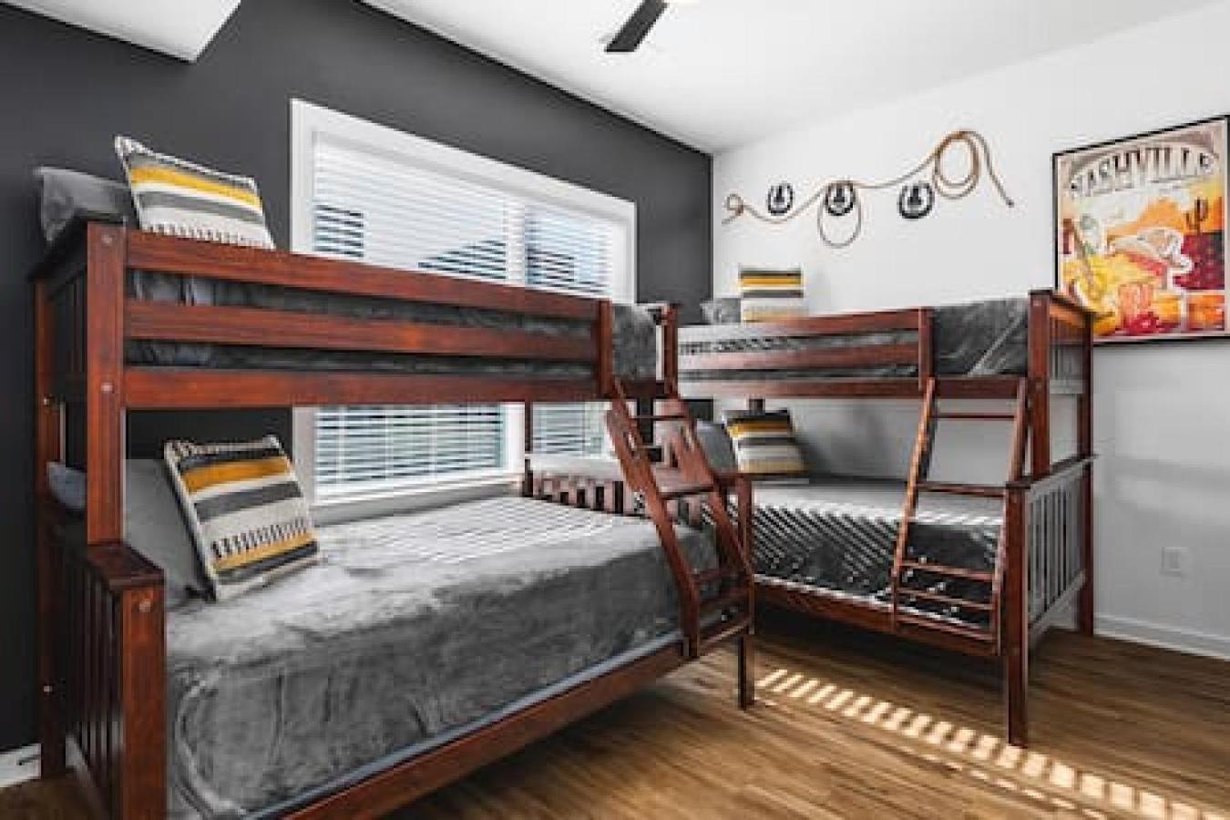 Spacious Home With Large Patio Rooftop Deck And Garage Нэшвилл Экстерьер фото